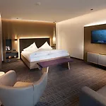 Отель Kraeuterhotel Hochzillertal