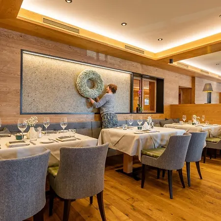 Hotel Kraeuterhotel Hochzillertal Kaltenbach