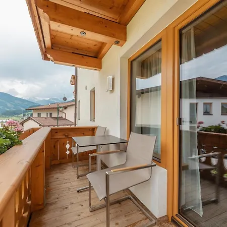 Kraeuterhotel Hochzillertal Hotel 4*