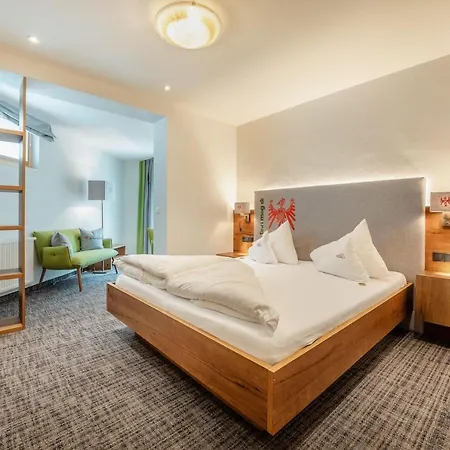 Kraeuterhotel Hochzillertal Kaltenbach