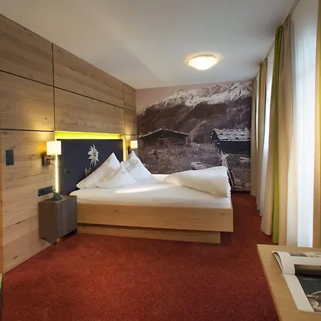 Kraeuterhotel Hochzillertal Hotel Kaltenbach