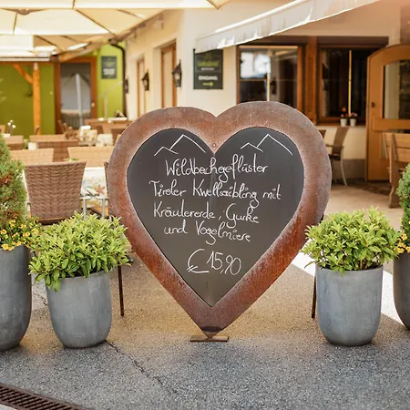 Kraeuterhotel Hochzillertal Hotel 4*