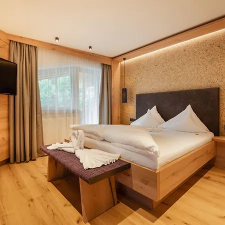 Kraeuterhotel Hochzillertal ホテル カルテンバッハ