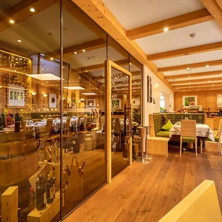 Kraeuterhotel Hochzillertal