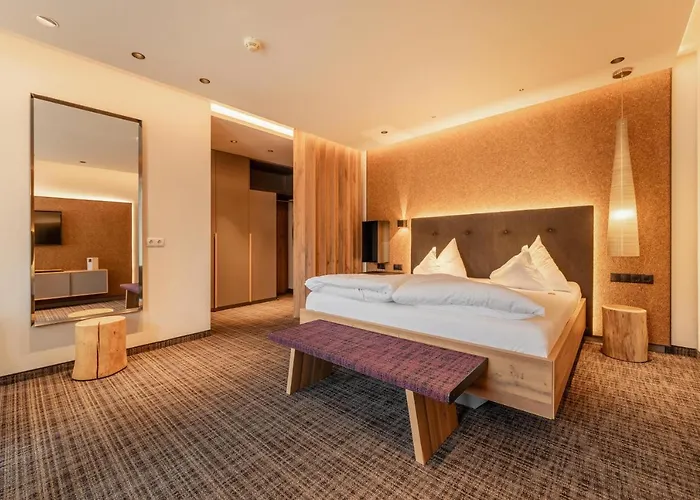 Kraeuterhotel Hochzillertal 4*