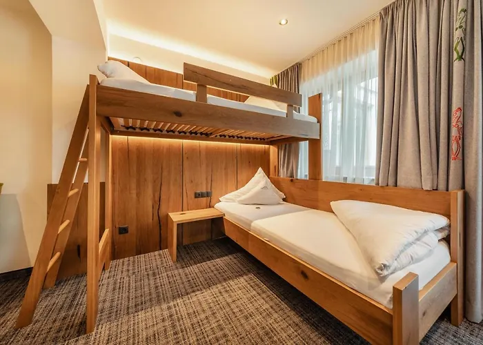 Kraeuterhotel Hochzillertal Hotel 4*