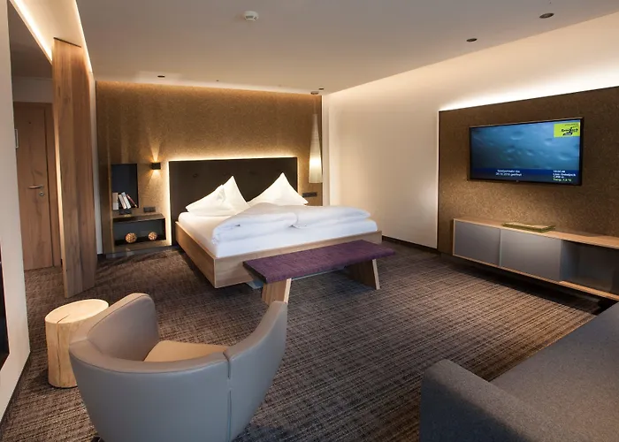 Hotel Kraeuterhotel Hochzillertal