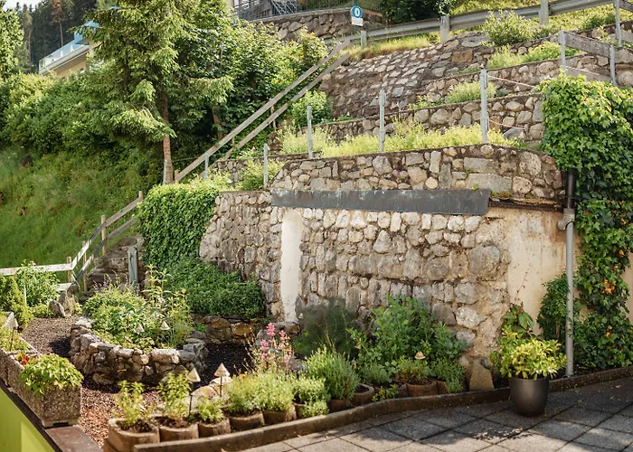 Hotel Kraeuterhotel Hochzillertal 4*