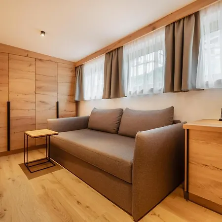 Kraeuterhotel Hochzillertal Hotell Kaltenbach