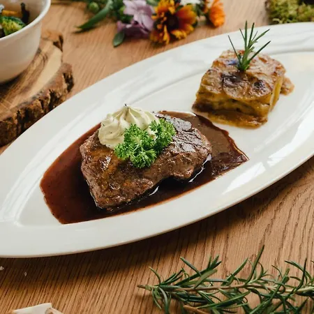 Kraeuterhotel Hochzillertal Hotell