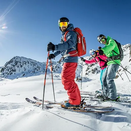 Kraeuterhotel Hochzillertal Kaltenbach