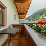 Kraeuterhotel Hochzillertal 칼텐바흐