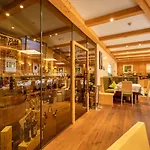 Kraeuterhotel Hochzillertal
