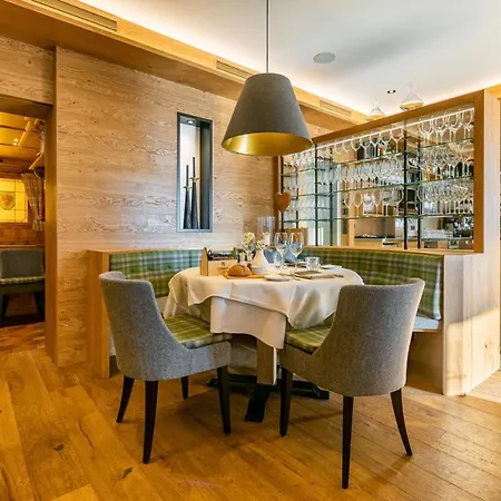 Kraeuterhotel Hochzillertal